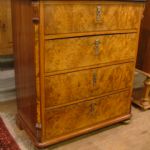 329 5258 CHEST OF DRAWERS